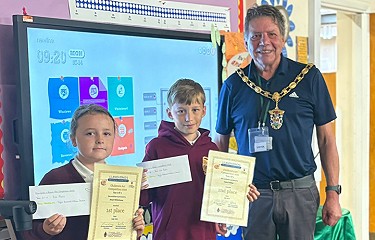 Llandudno in bloom winners 2025 with the mayor